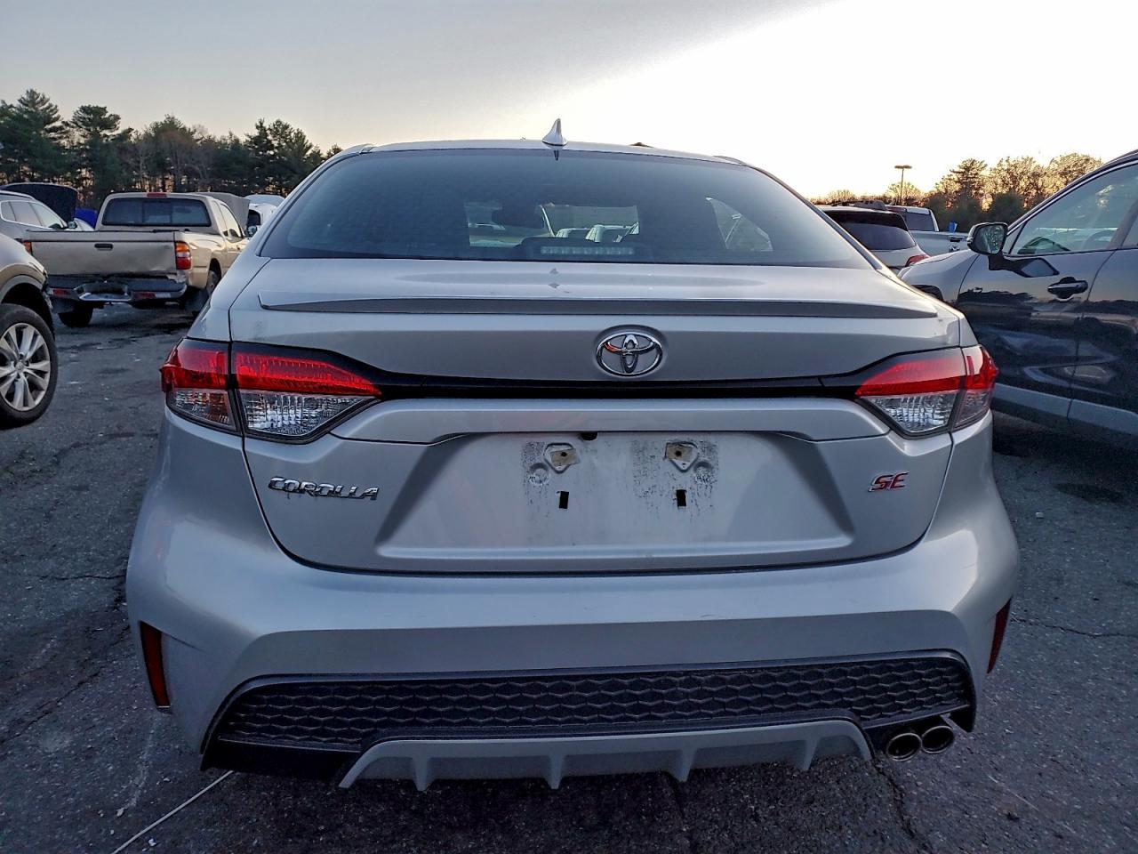 2022 TOYOTA COROLLA