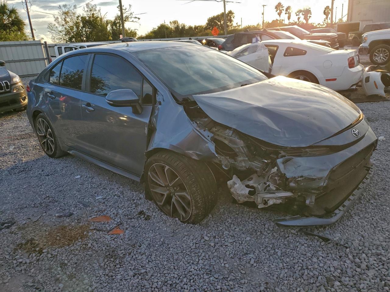 2022 TOYOTA COROLLA