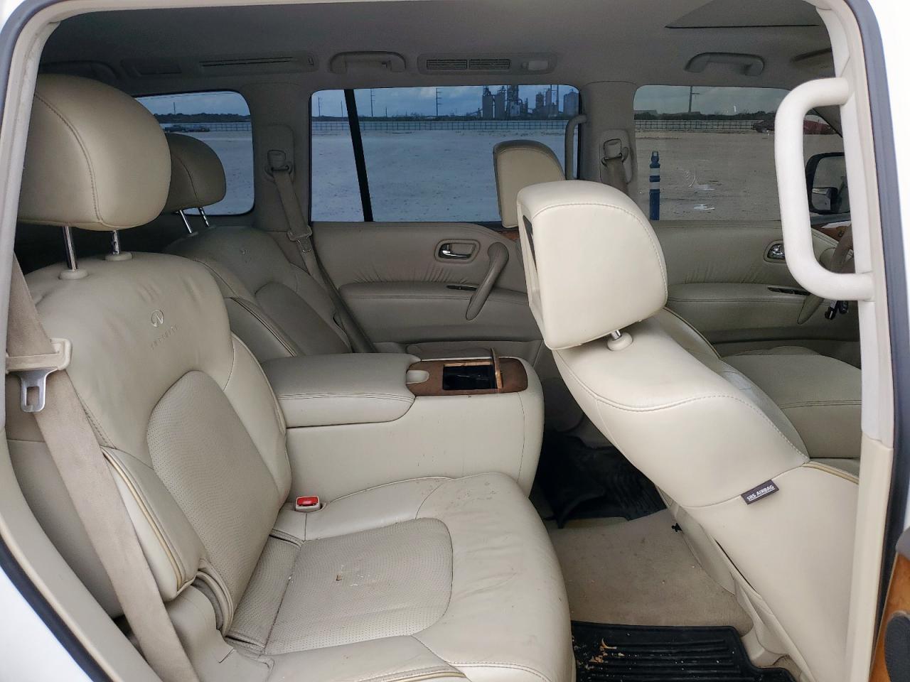 2014 INFINITI QX80