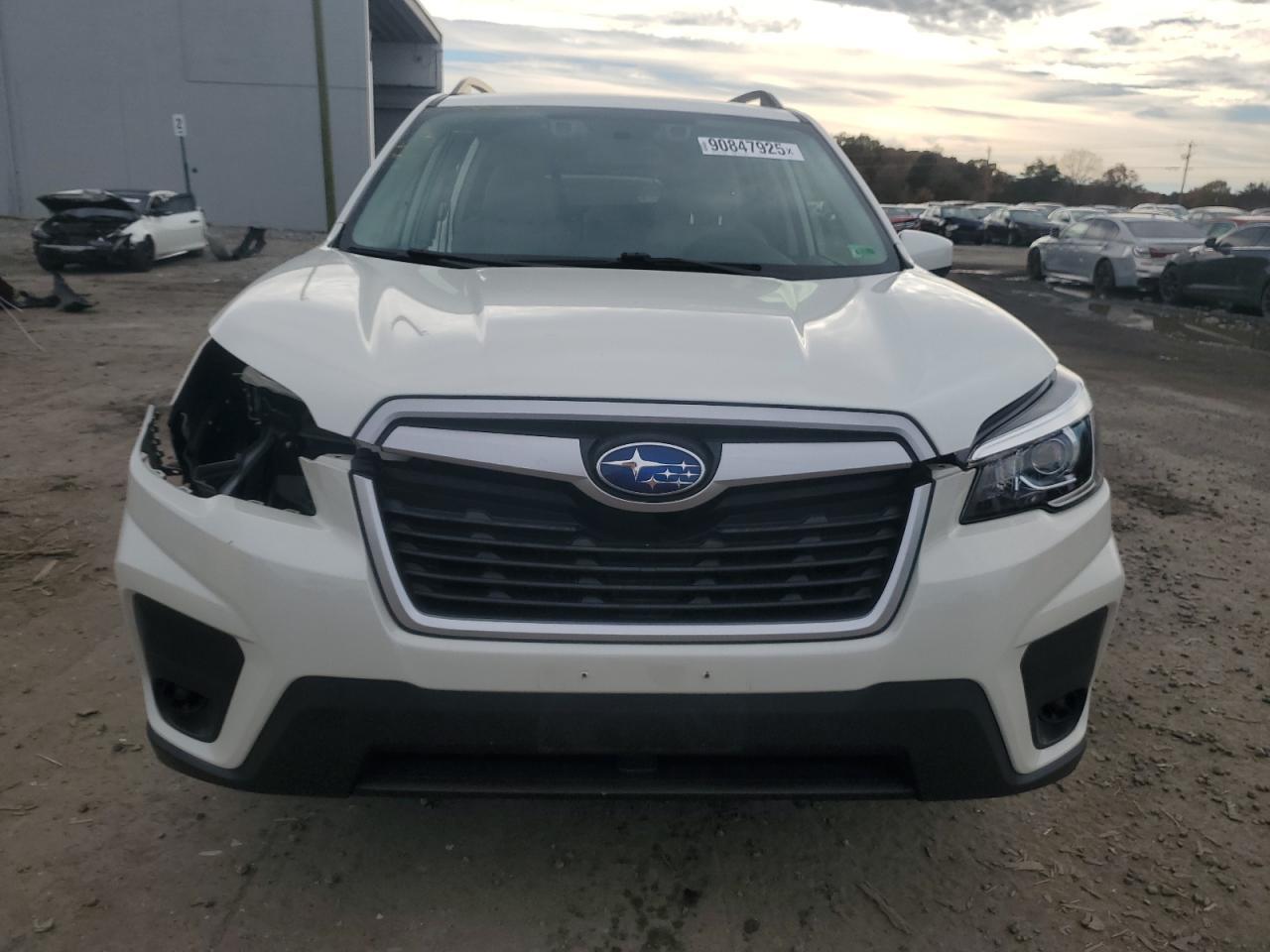2020 SUBARU FORESTER