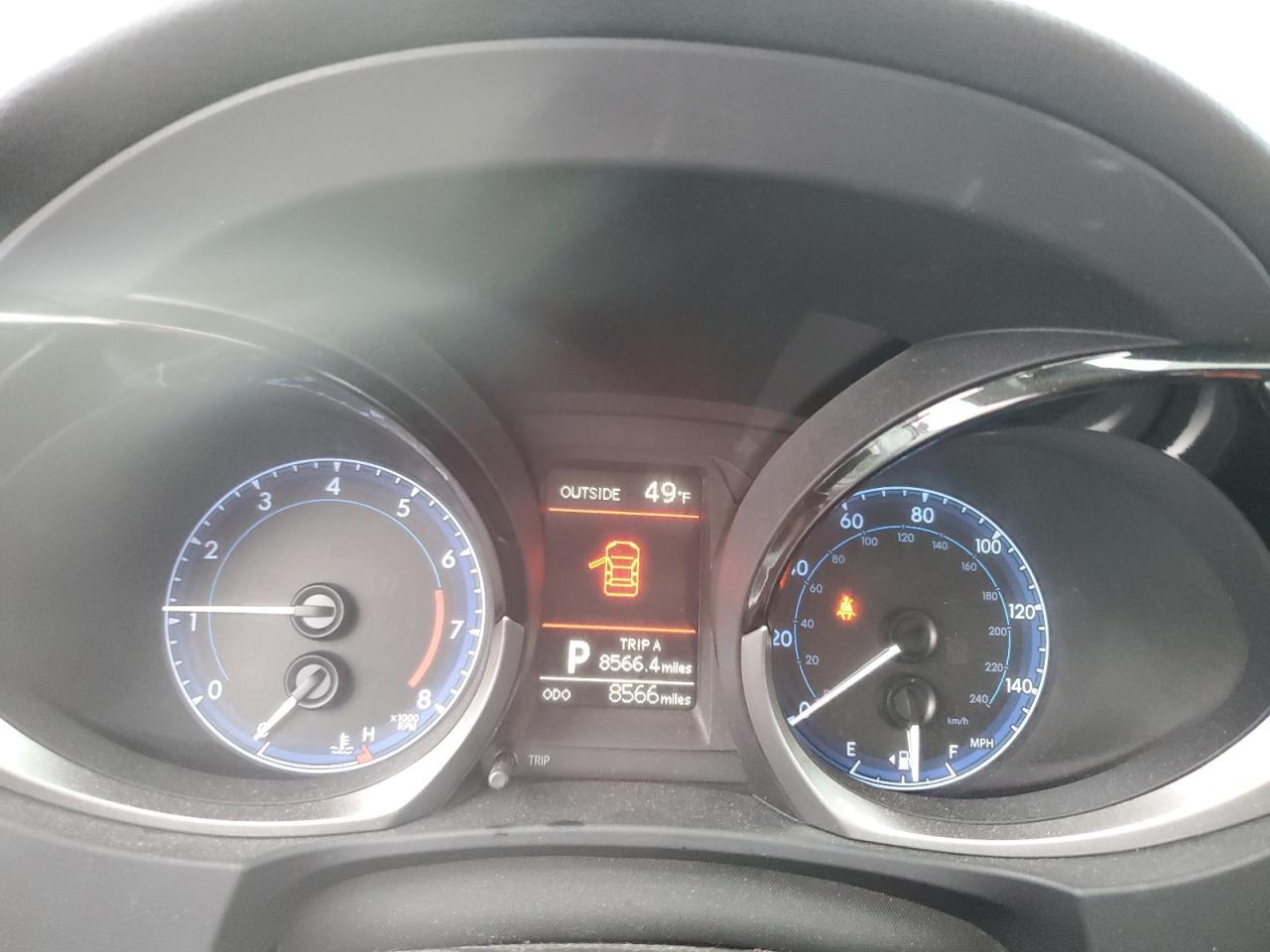 2016 TOYOTA COROLLA