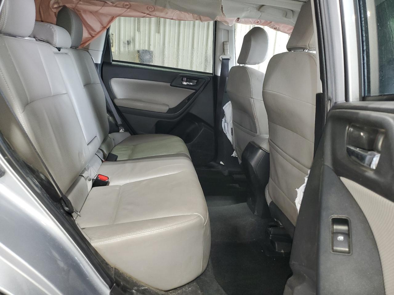 2015 SUBARU FORESTER