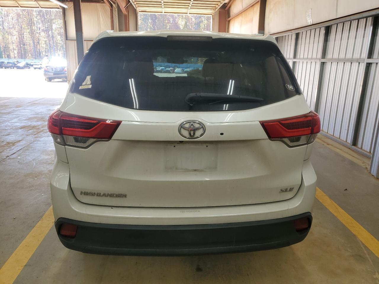 2019 TOYOTA HIGHLANDER