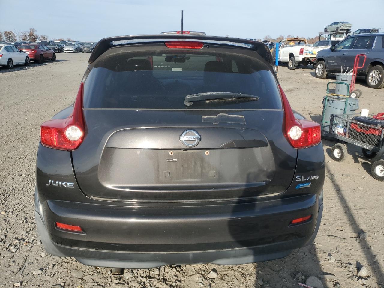 2012 NISSAN Juke