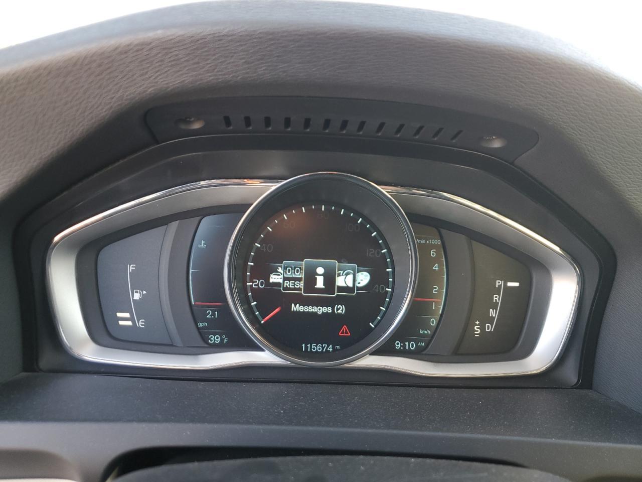 2014 VOLVO S60