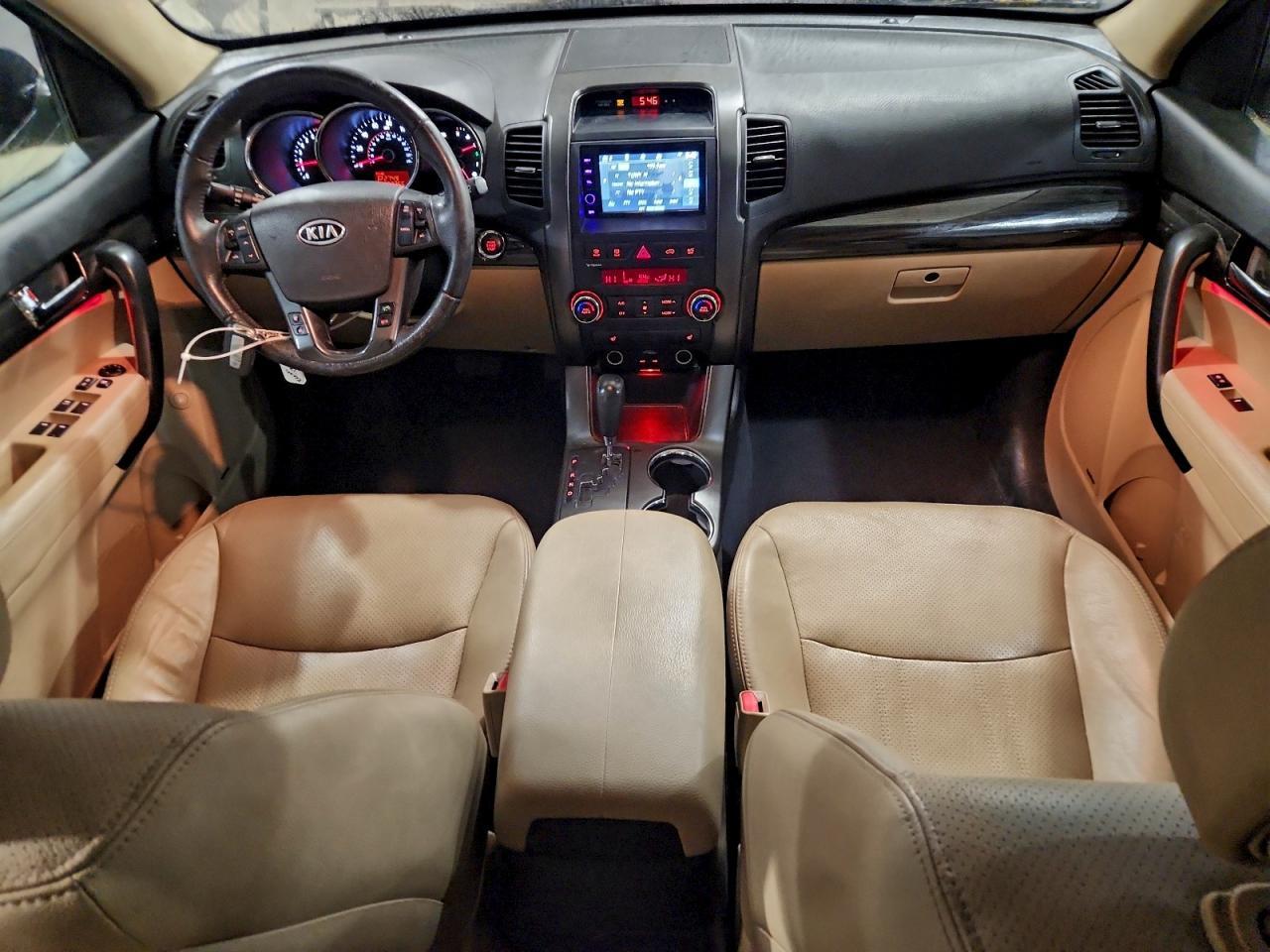 2013 KIA SORENTO