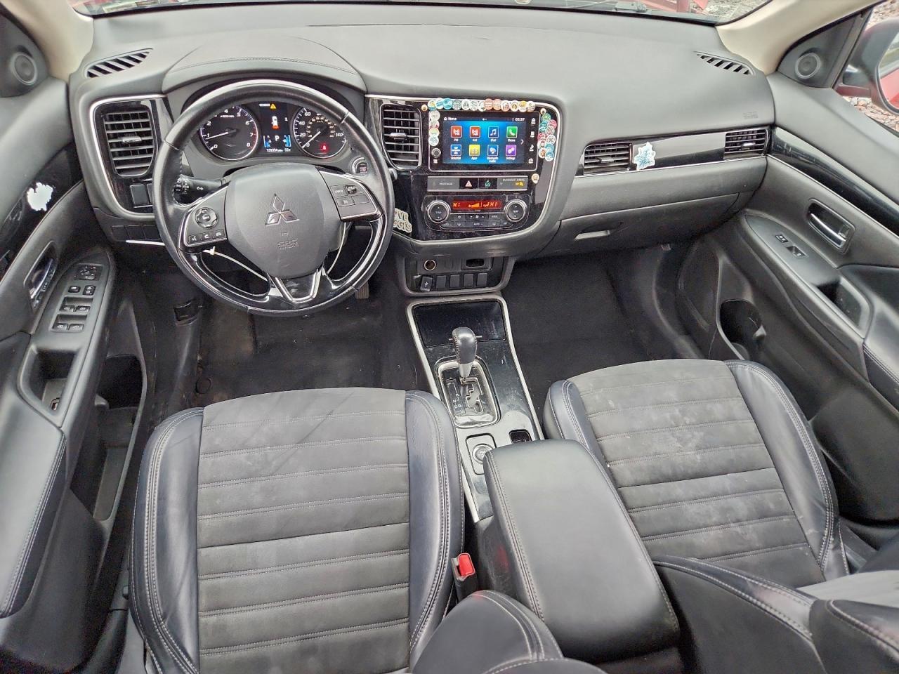 2019 MITSUBISHI outlander