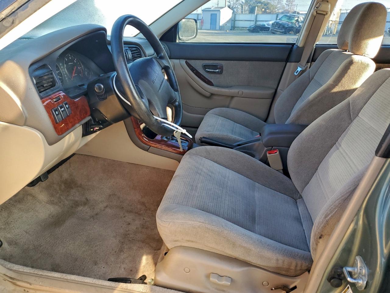2004 SUBARU Legacy