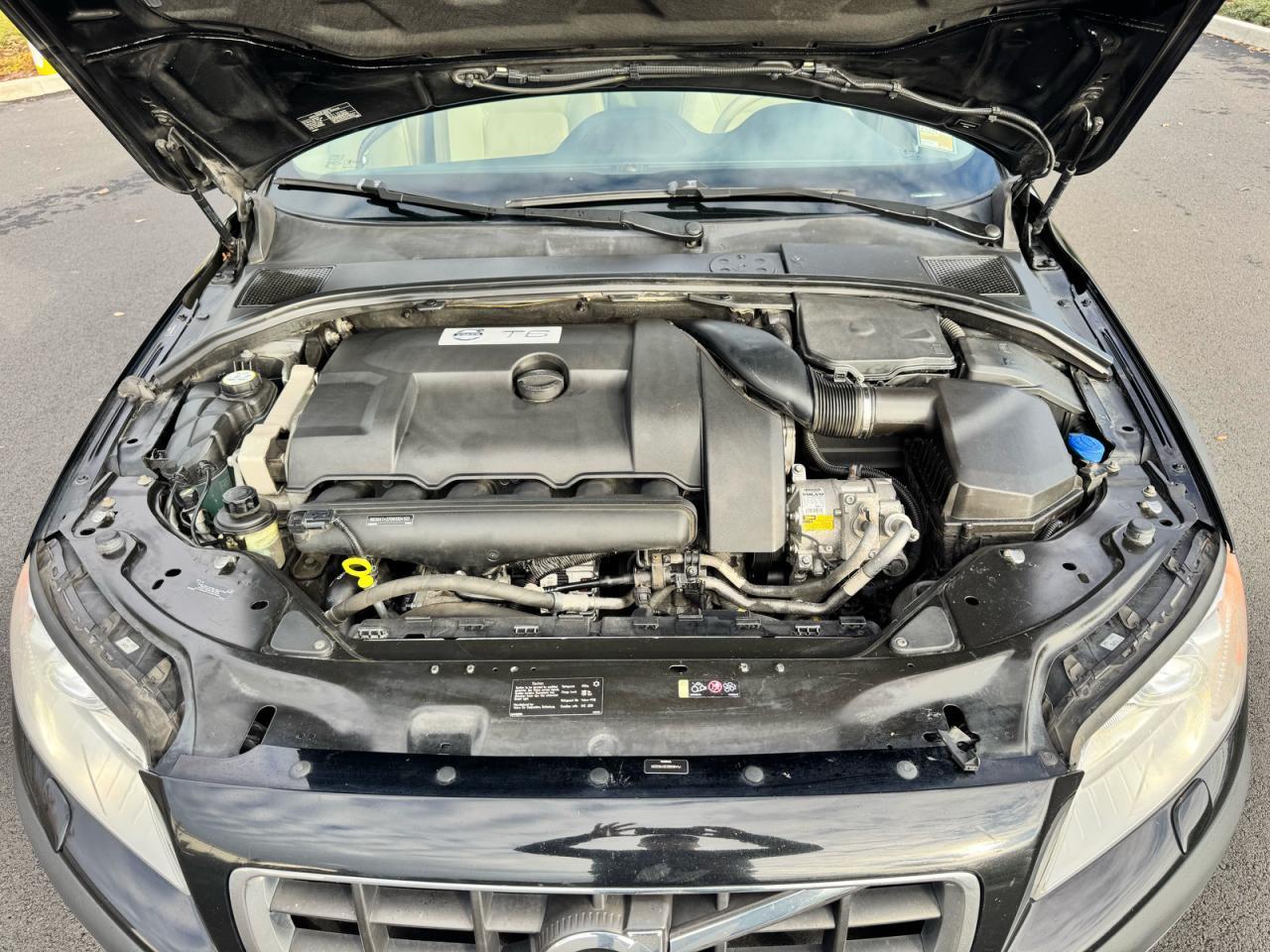 2013 VOLVO XC70