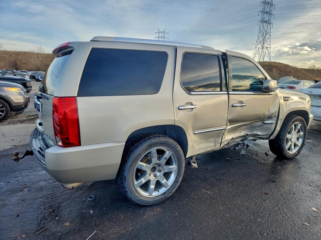 2009 CADILLAC ESCALADE