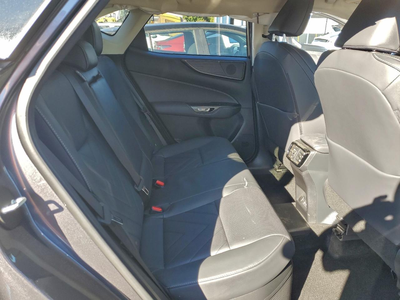 2024 LEXUS Nx