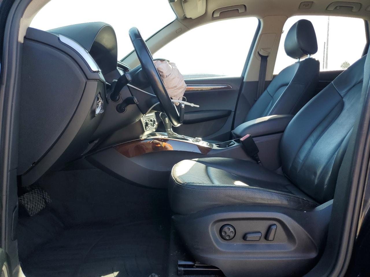 2012 AUDI Q5