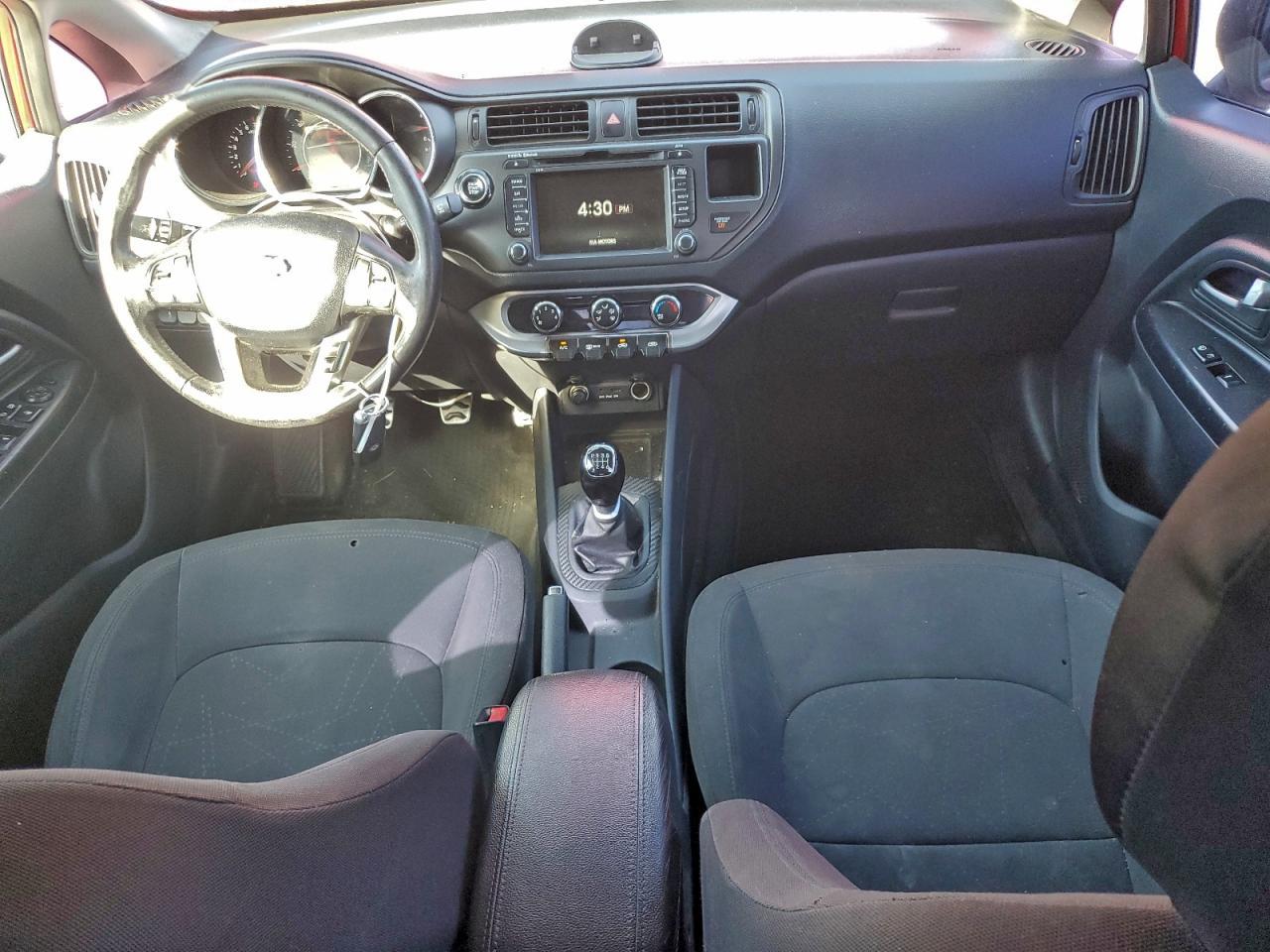 2013 KIA RIO