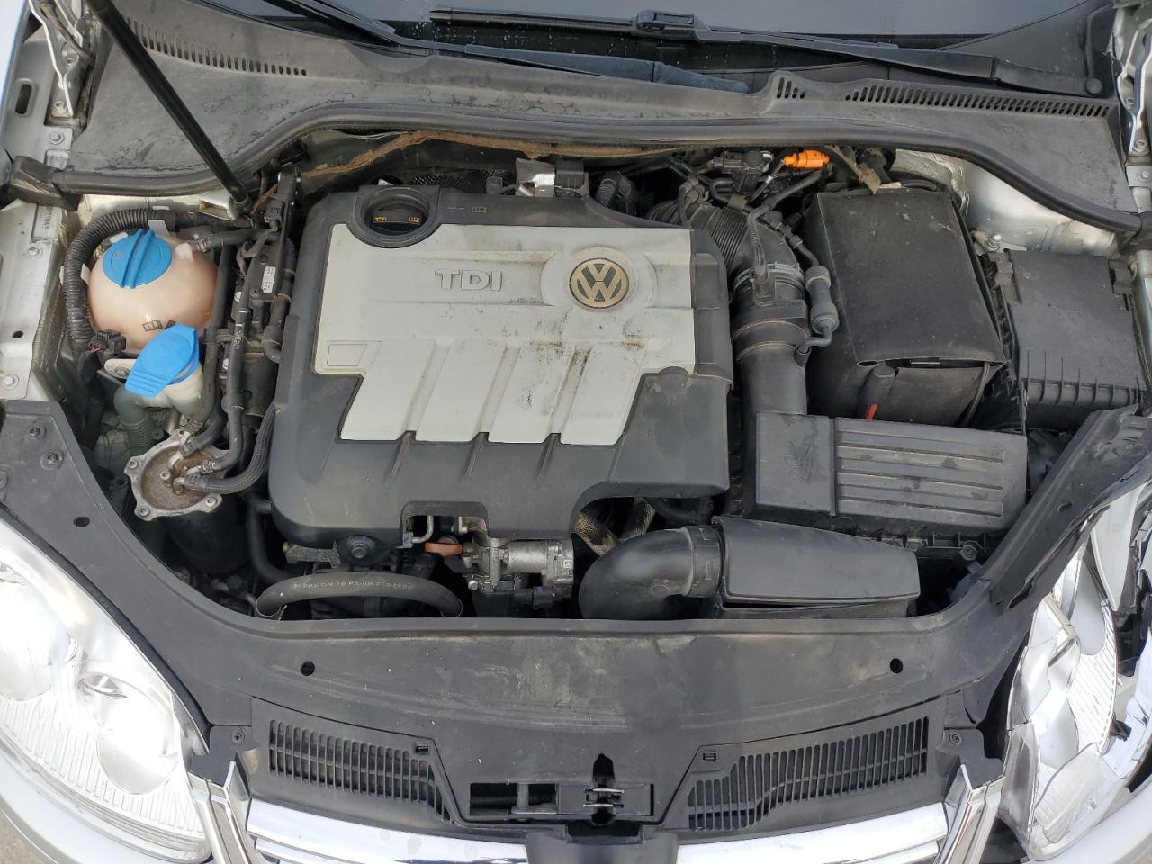 2009 VOLKSWAGEN JETTA