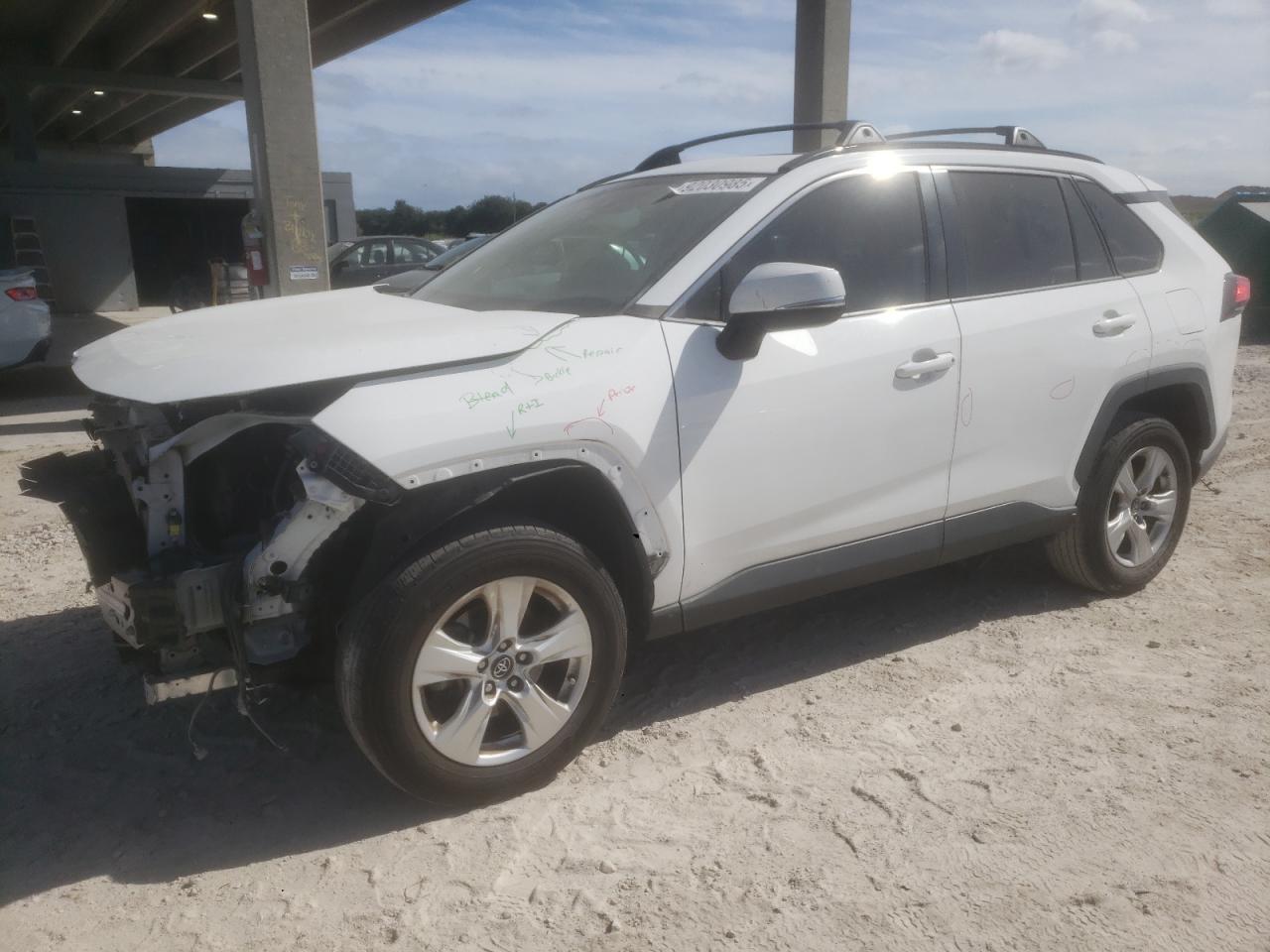 2020 TOYOTA RAV4