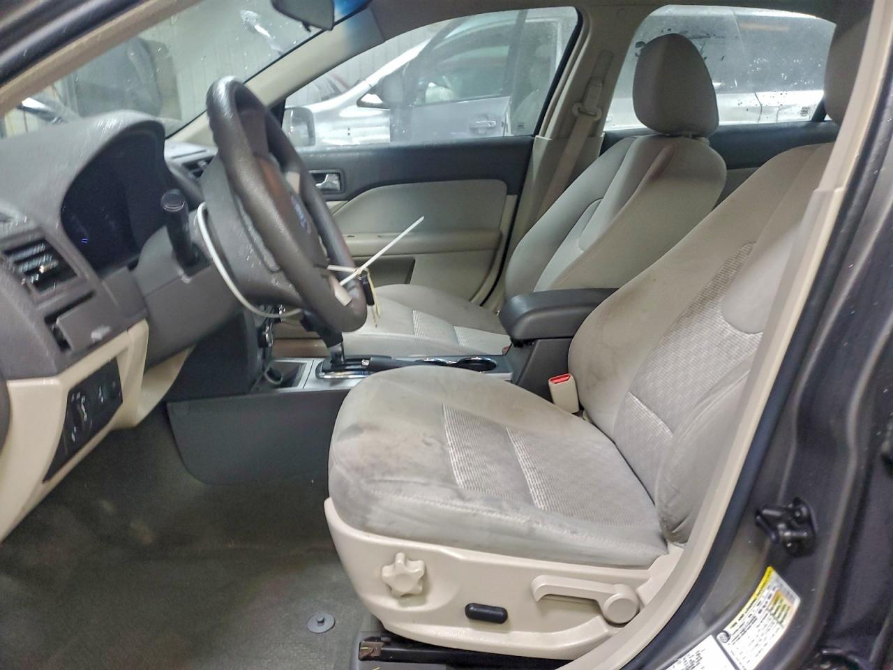2010 FORD FUSION