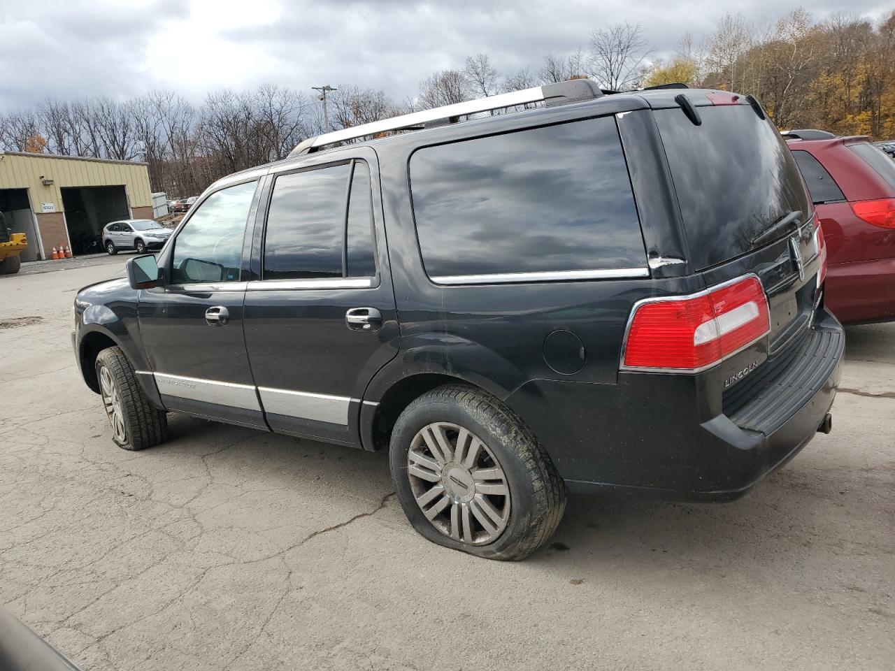 2010 LINCOLN Navigator