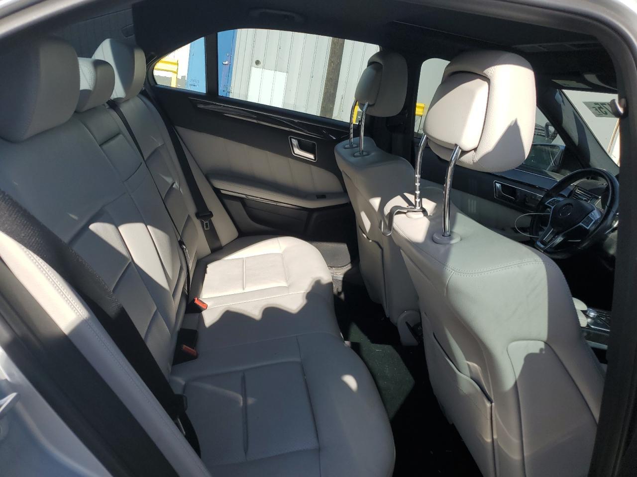 2013 MERCEDES-BENZ E-Class
