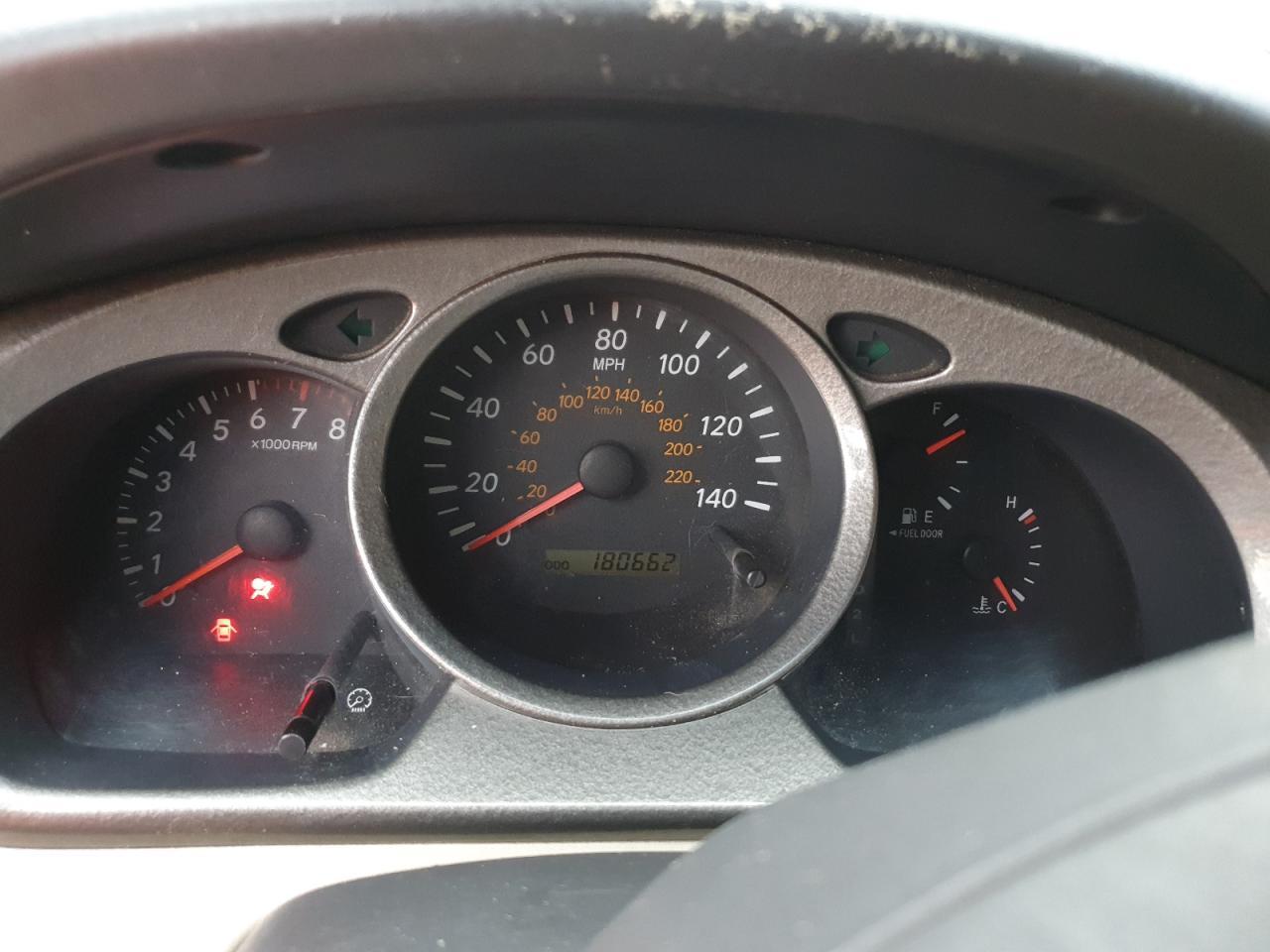 2002 TOYOTA HIGHLANDER