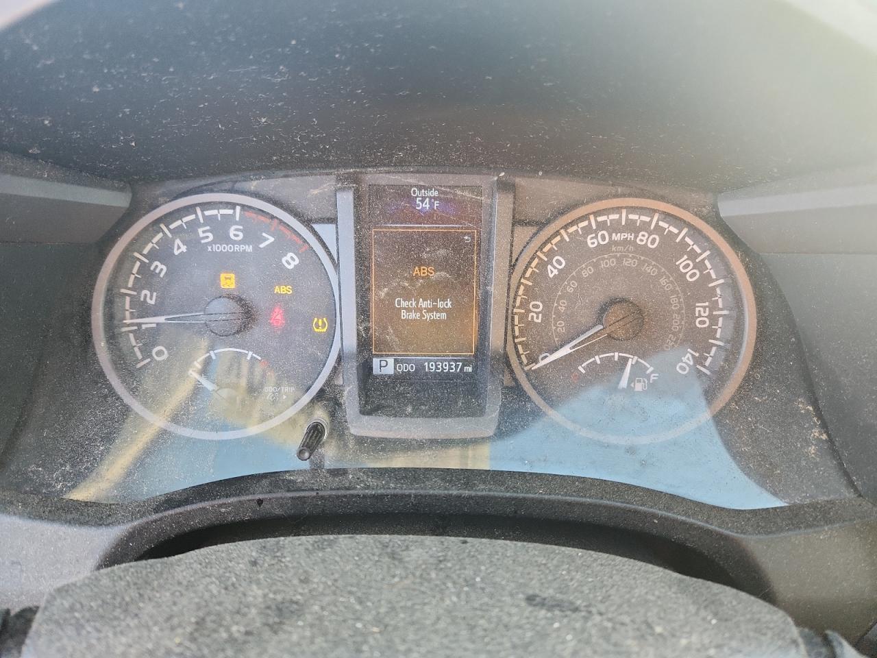 2016 TOYOTA TACOMA