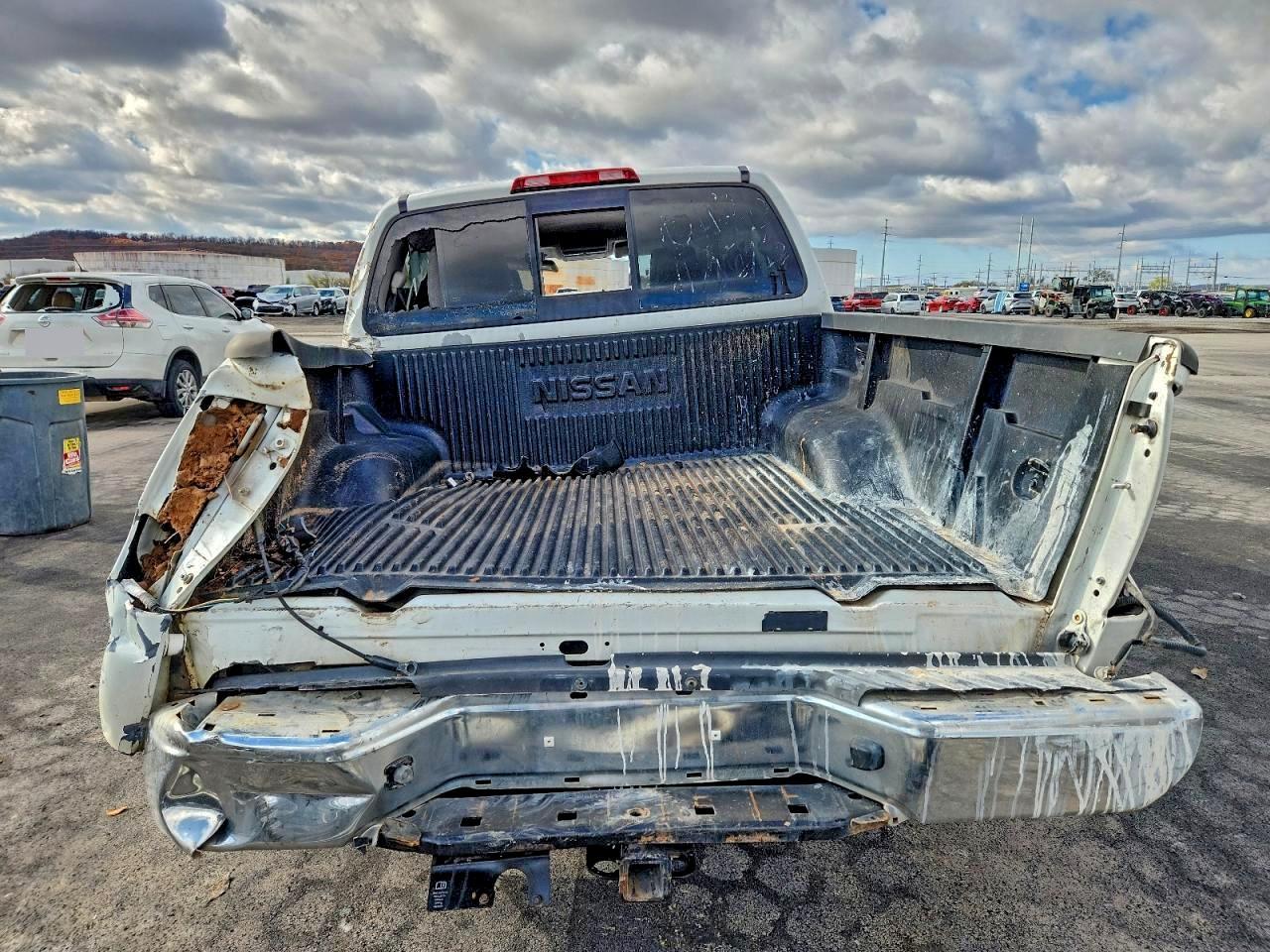 2017 NISSAN Frontier