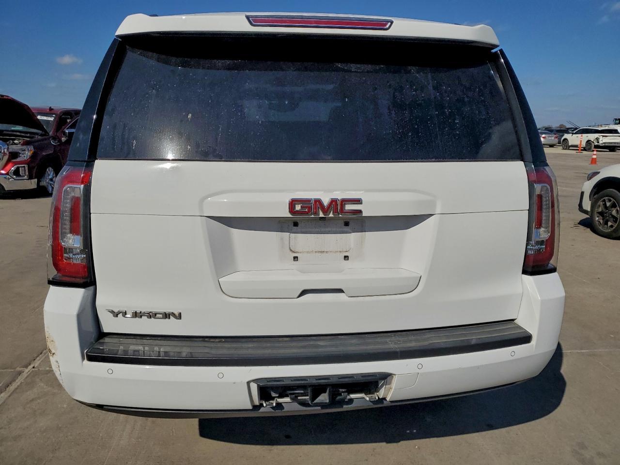 2016 GMC Yukon