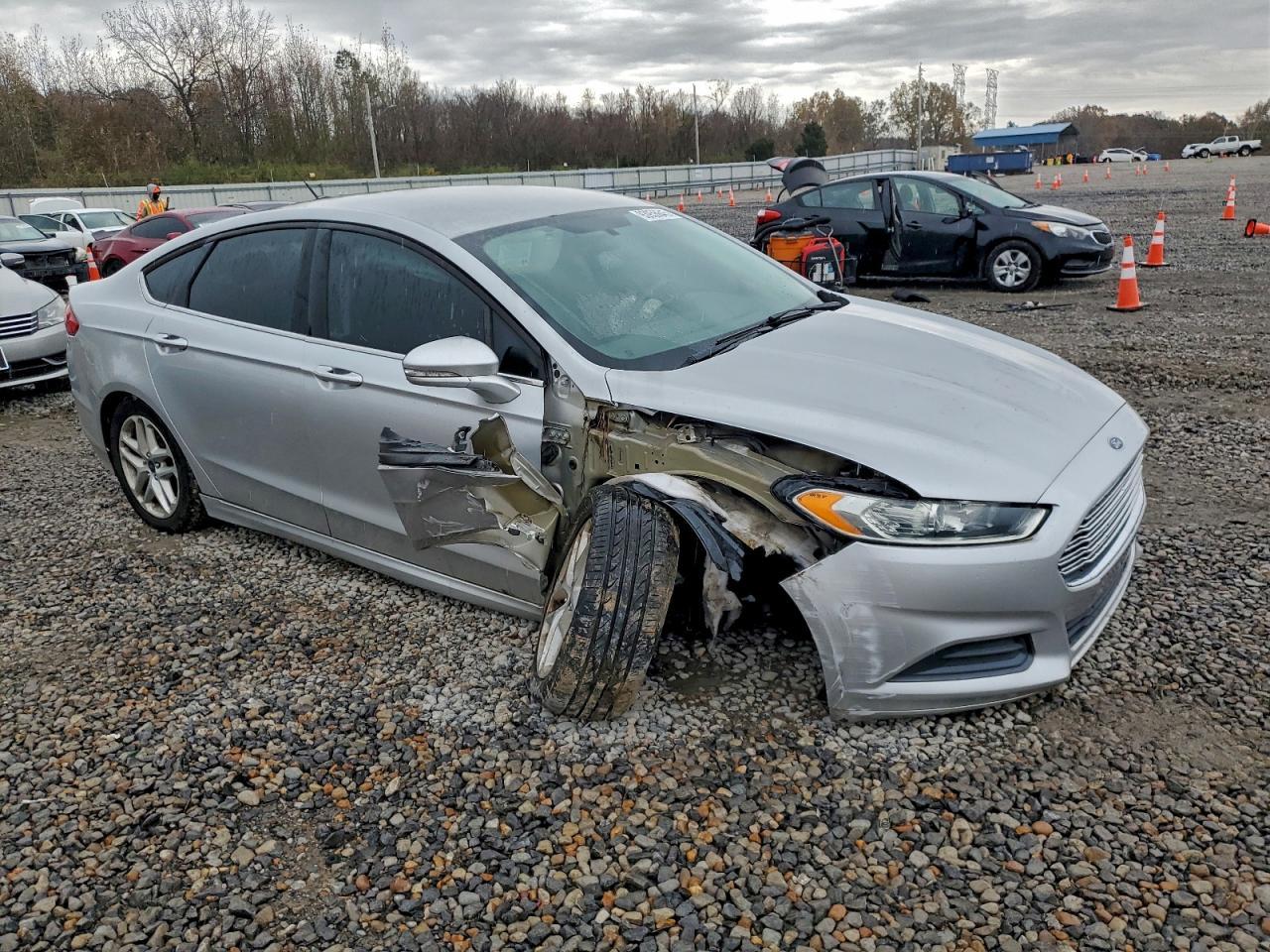 2016 FORD FUSION
