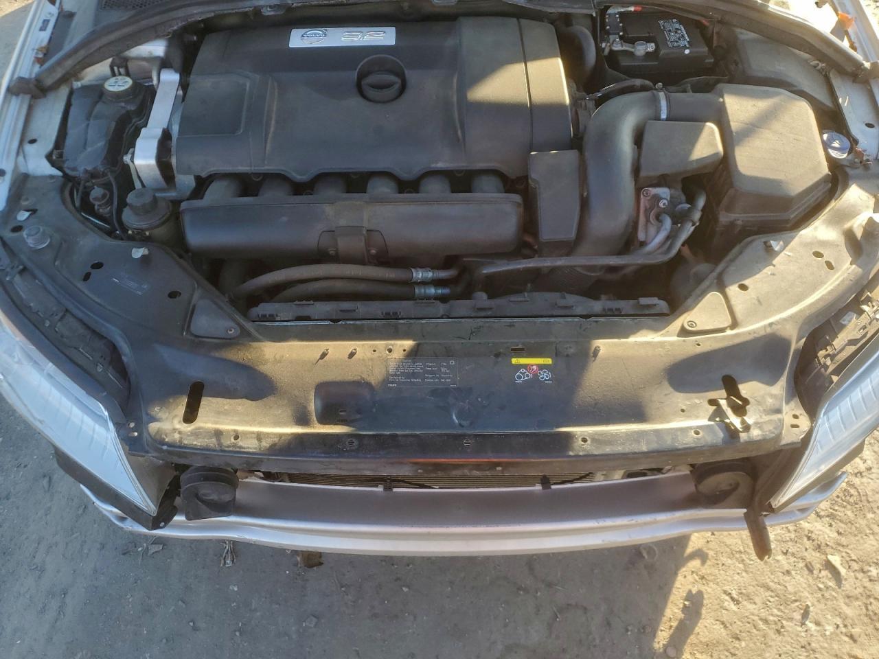 2010 VOLVO S80