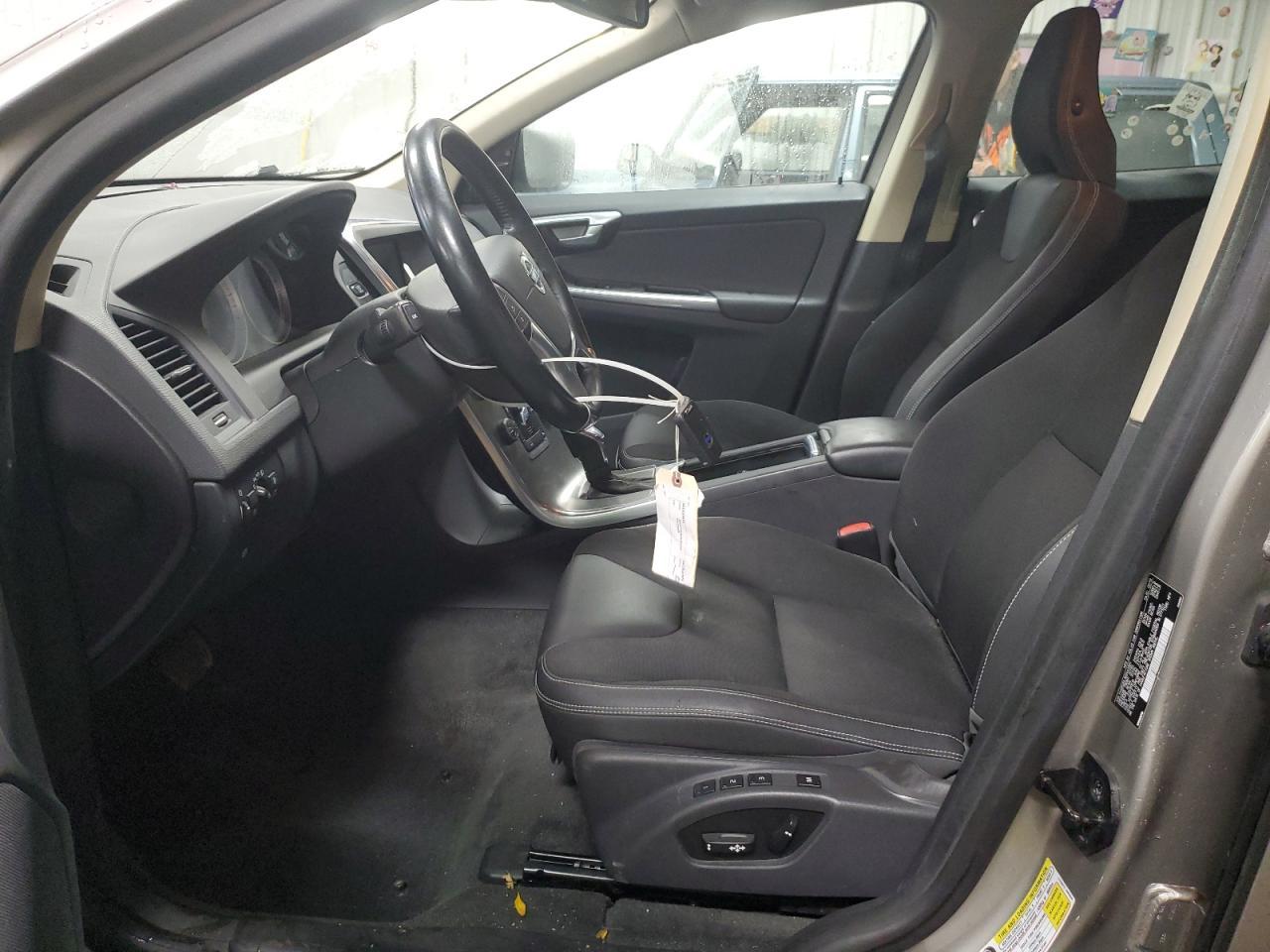 2013 VOLVO XC60