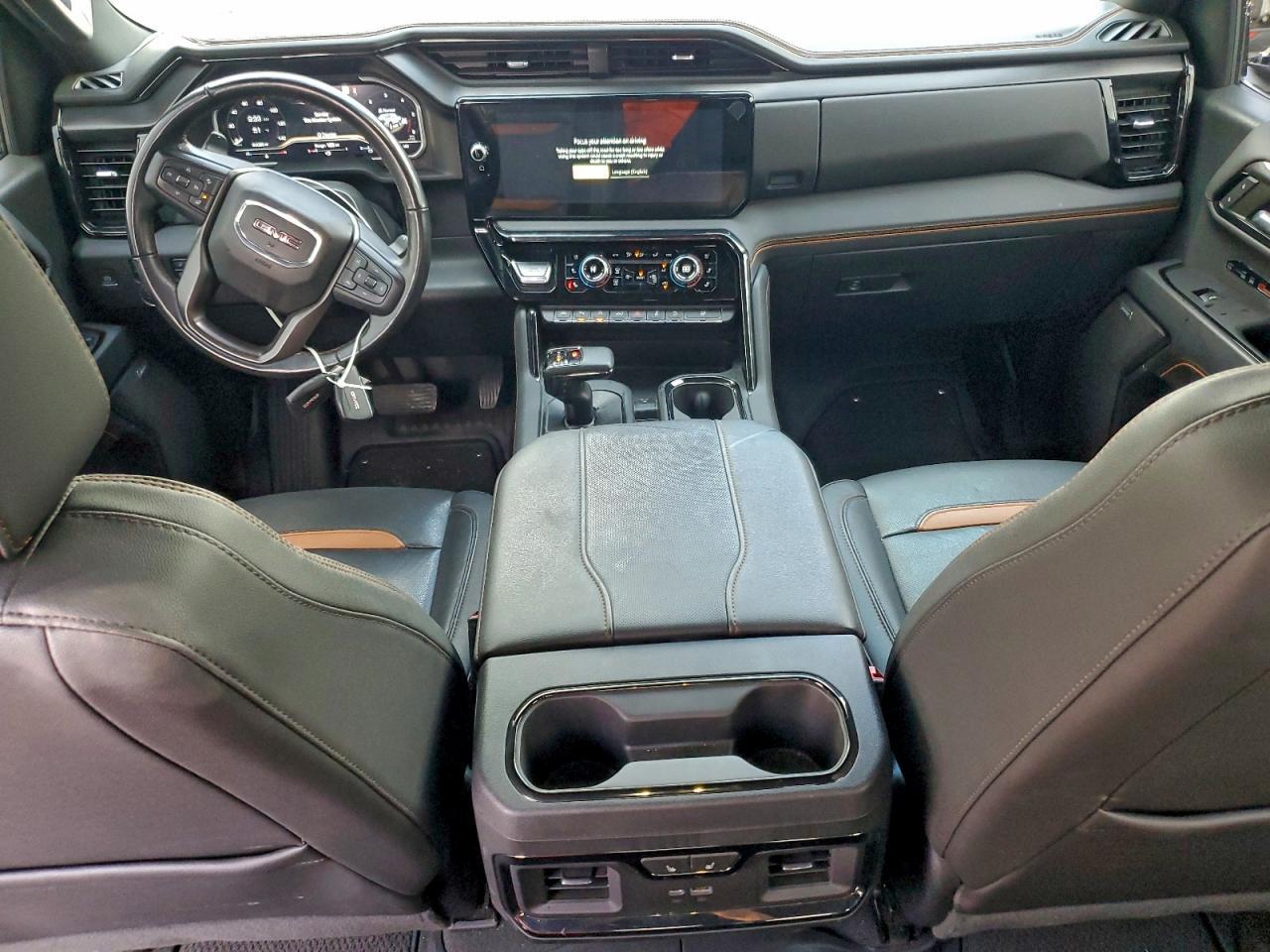2023 GMC Sierra