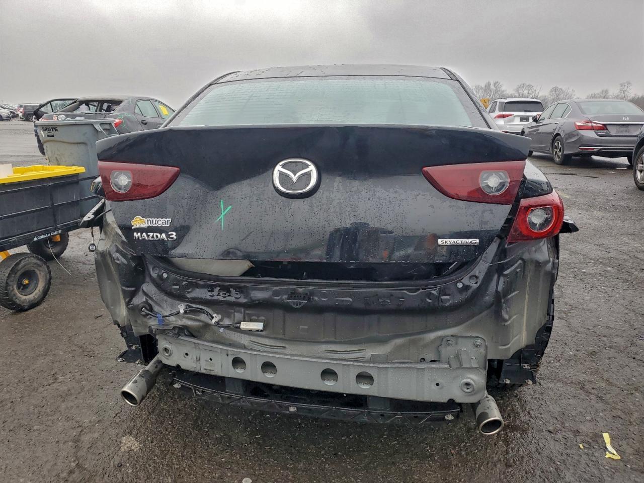 2025 MAZDA 3