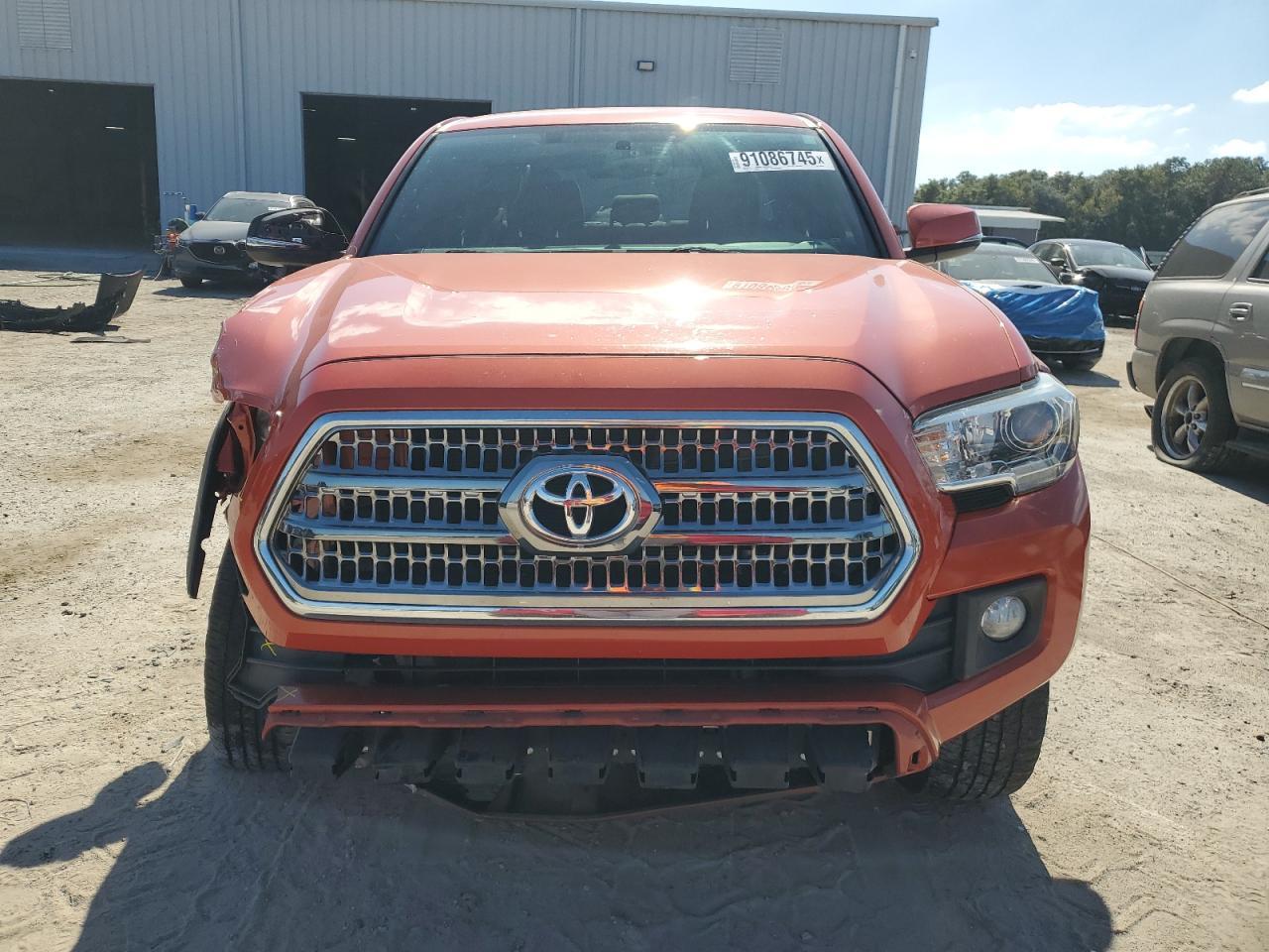 2016 TOYOTA TACOMA