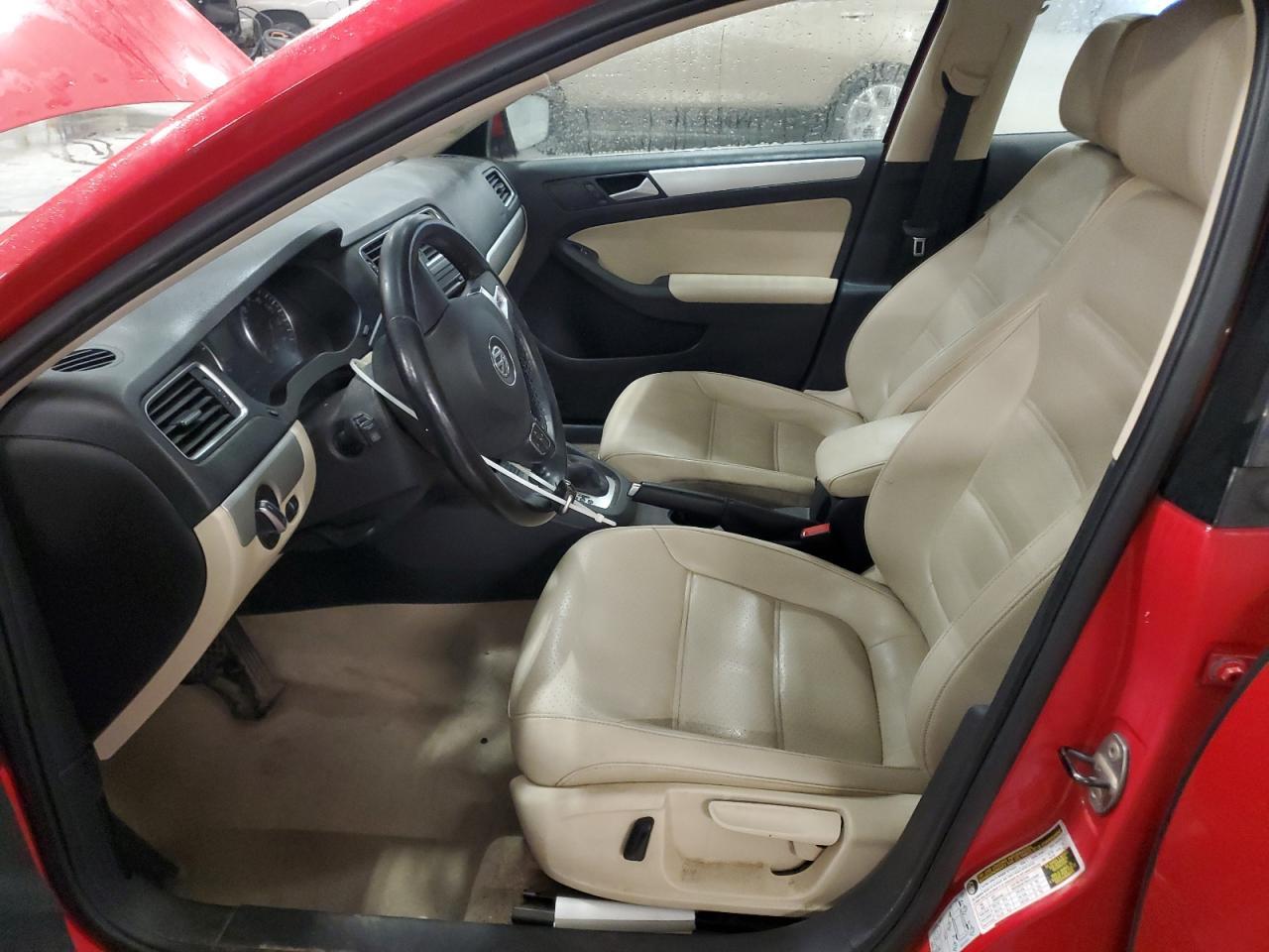 2014 VOLKSWAGEN JETTA