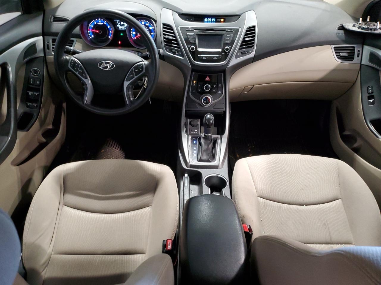 2016 HYUNDAI ELANTRA