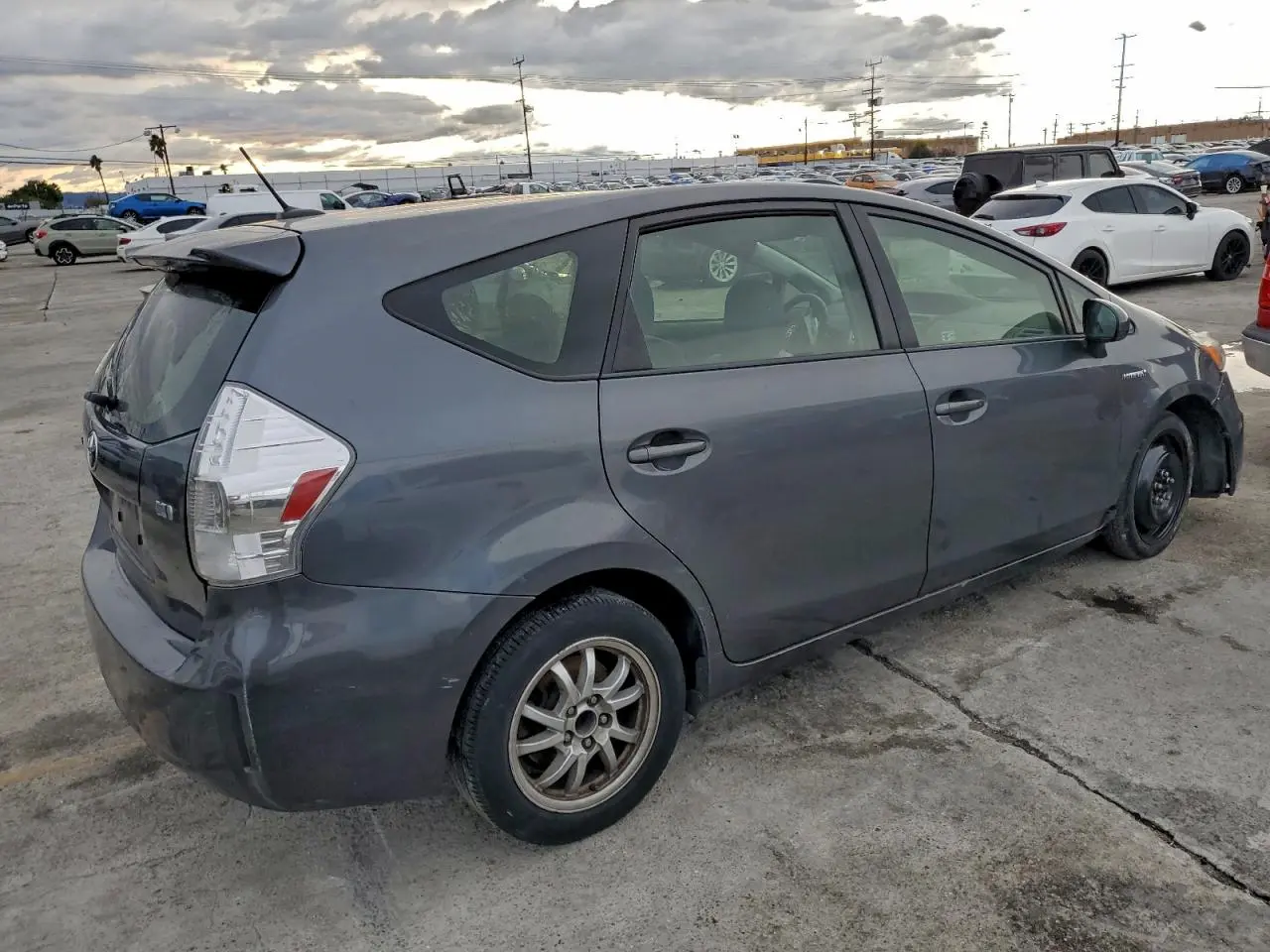 2012 TOYOTA PRIUS V