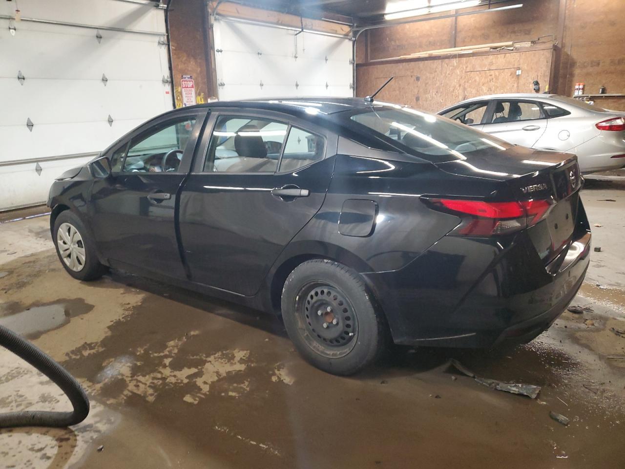 2021 NISSAN VERSA