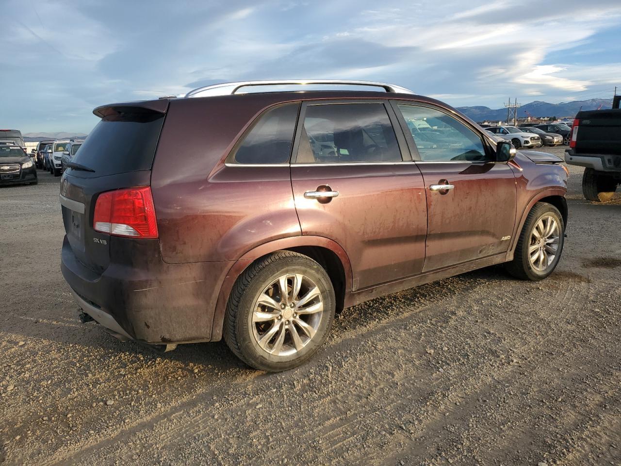 2011 KIA SORENTO