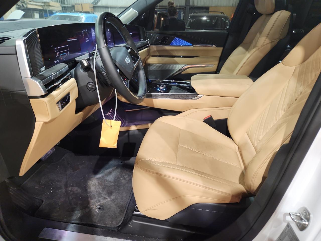 2025 CADILLAC ESCALADE