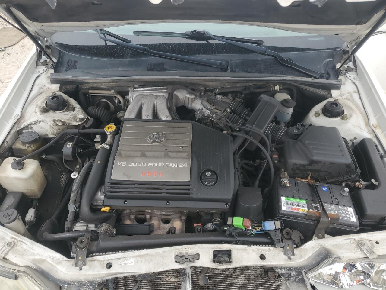 2004 TOYOTA Avalon