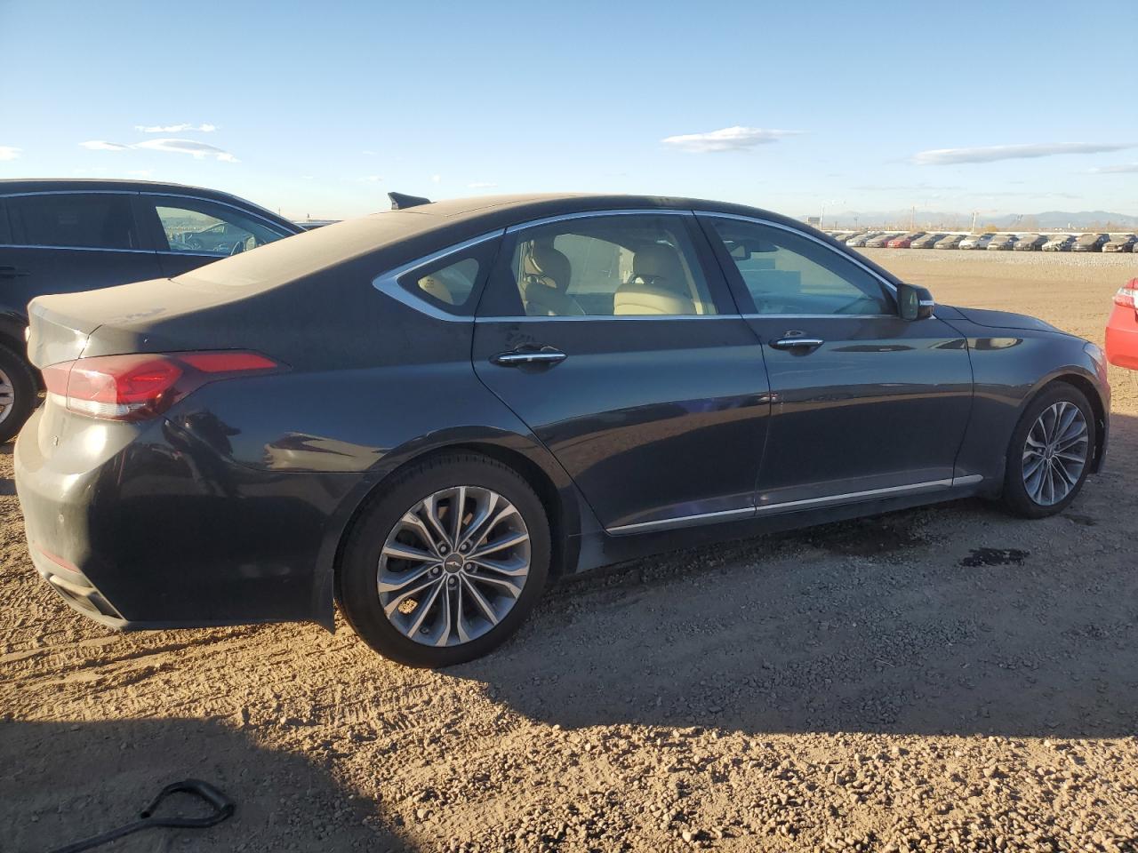 2016 HYUNDAI GENESIS