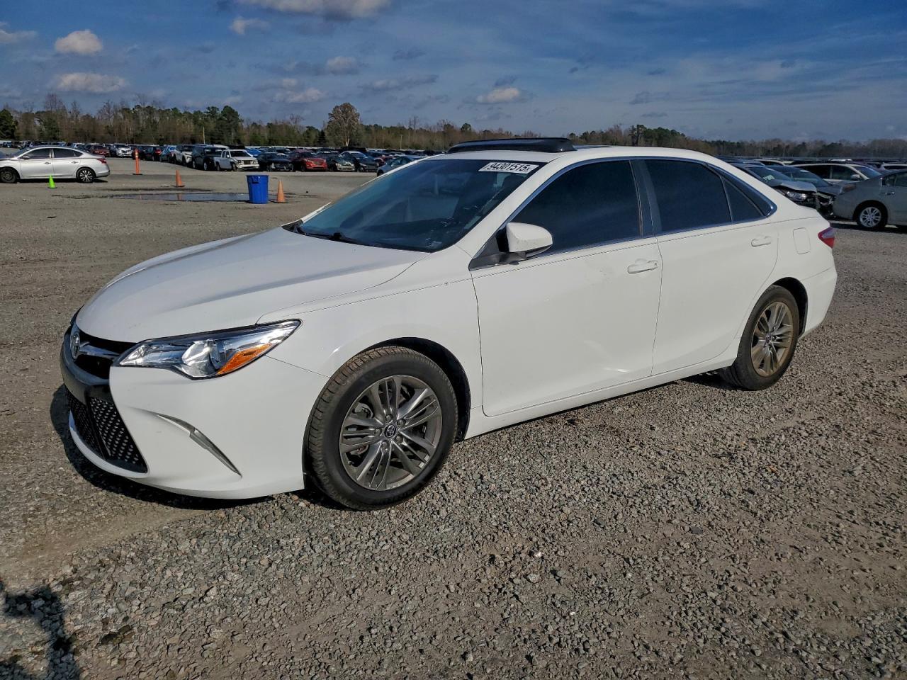 2015 TOYOTA CAMRY