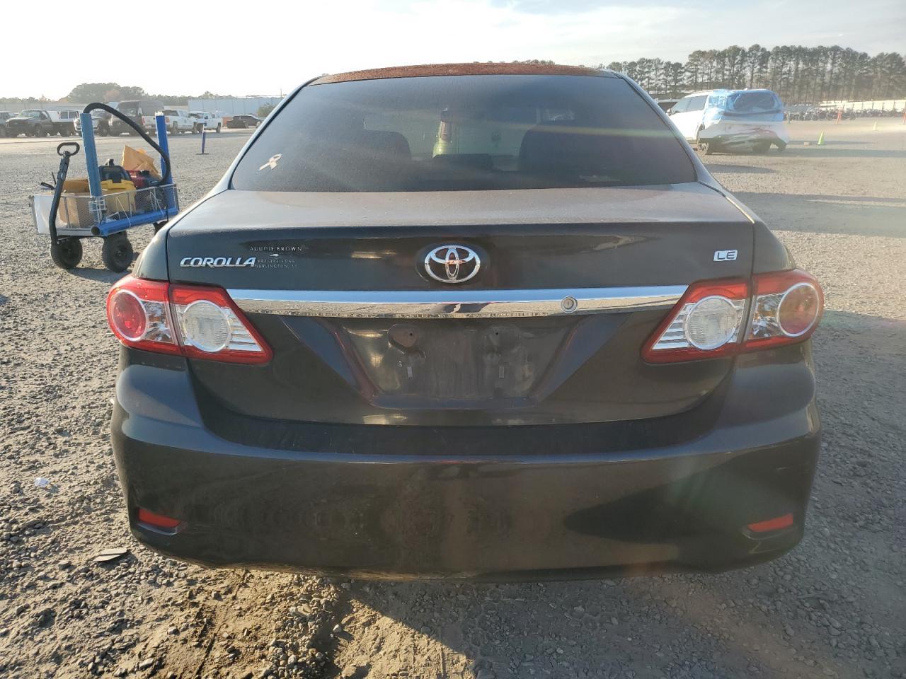 2011 TOYOTA COROLLA