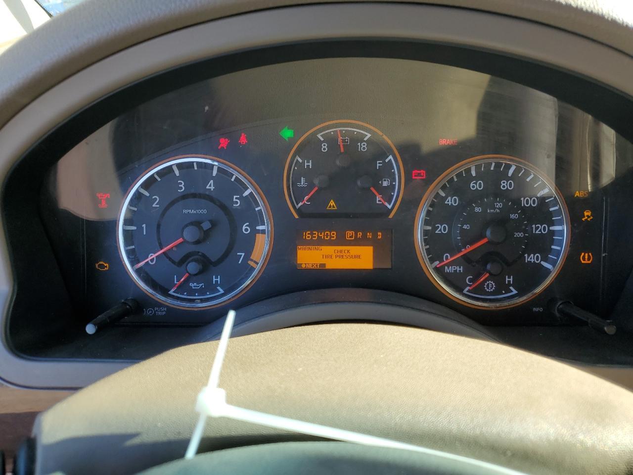 2015 NISSAN Armada