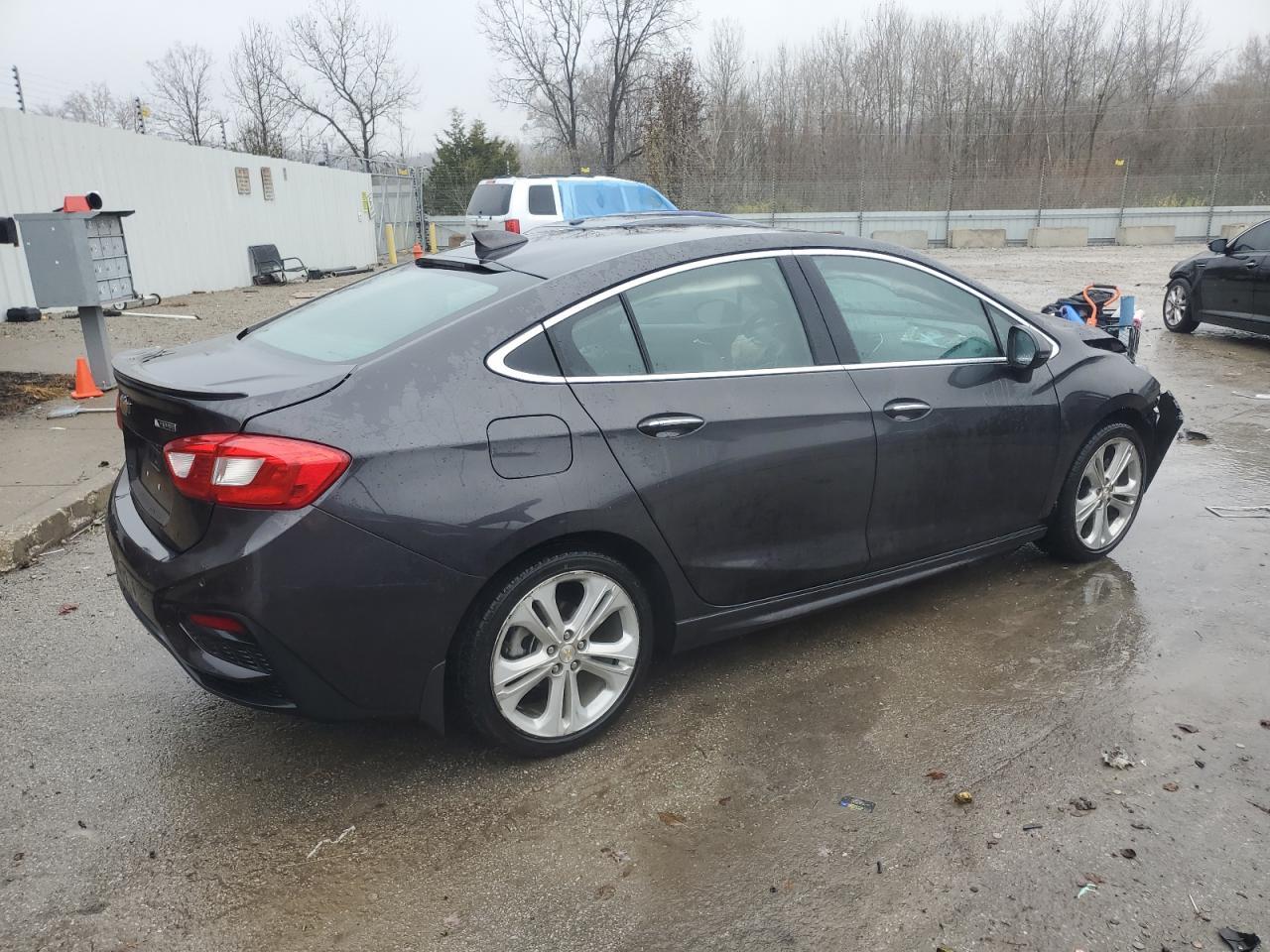 2016 CHEVROLET CRUZE
