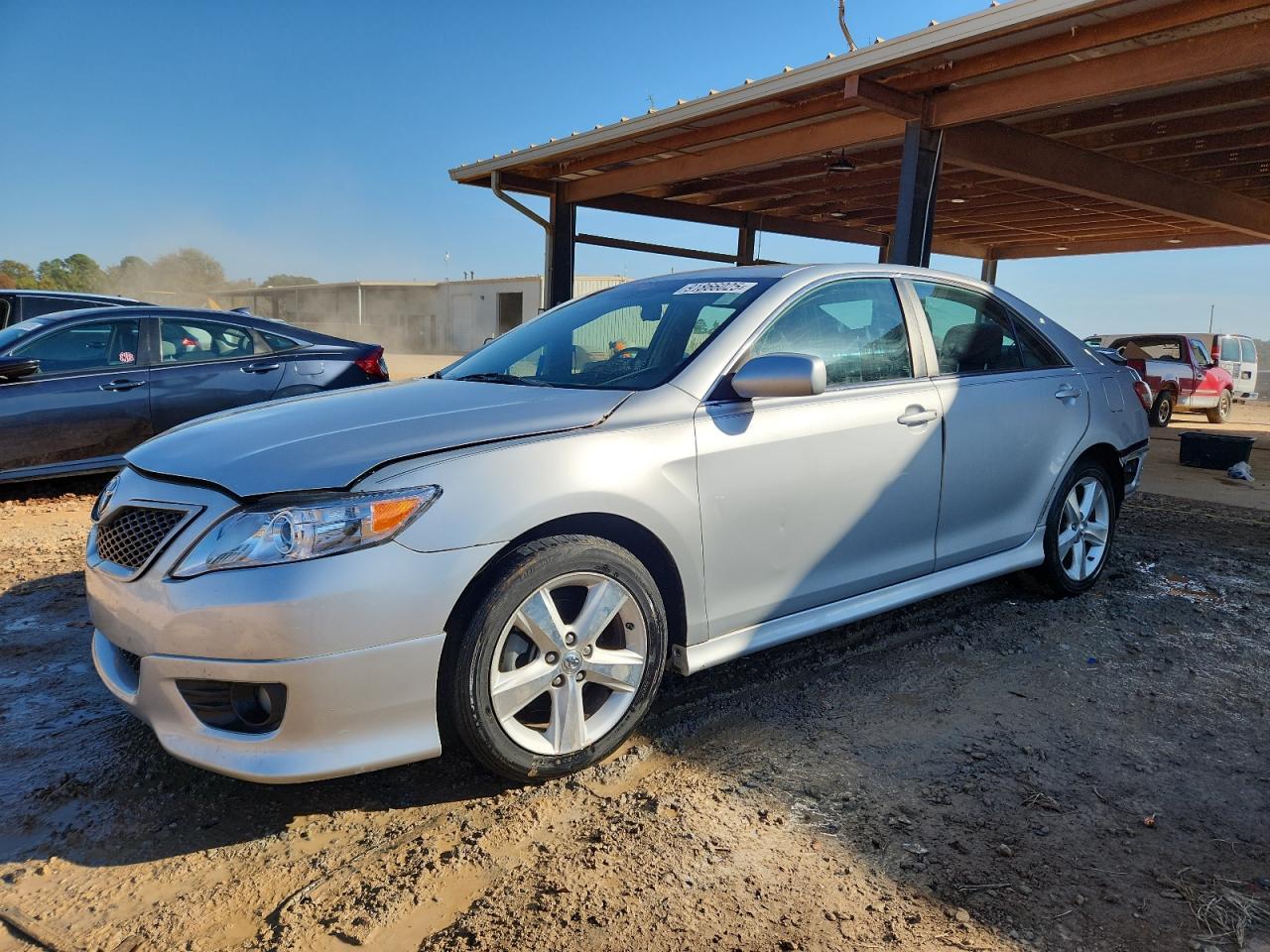 2011 TOYOTA CAMRY