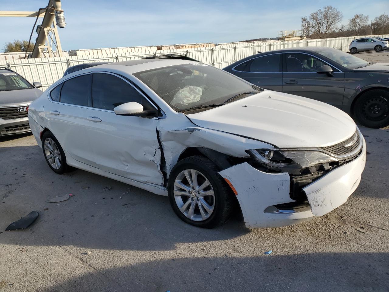 2015 CHRYSLER 200