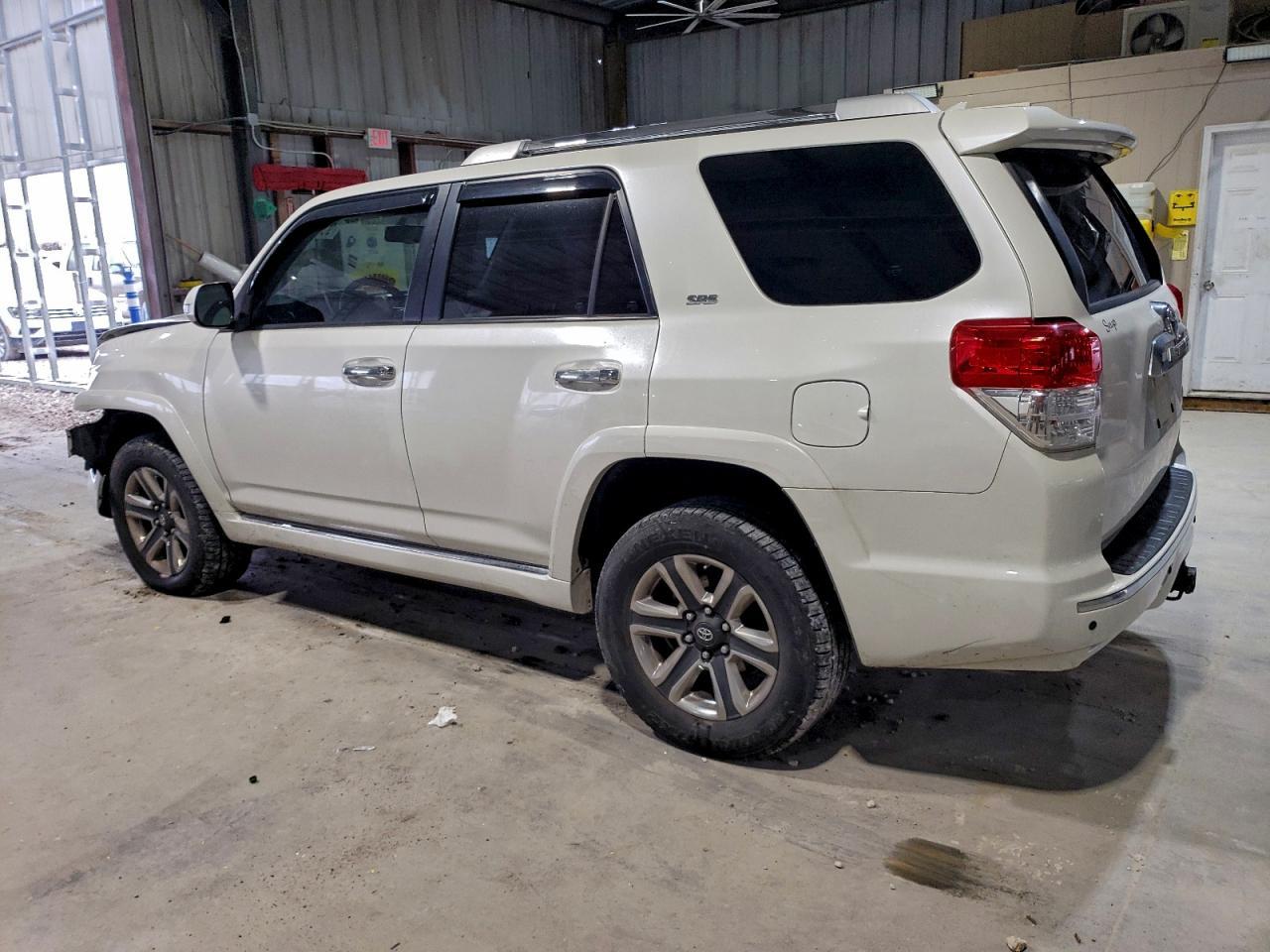 2013 TOYOTA 4Runner
