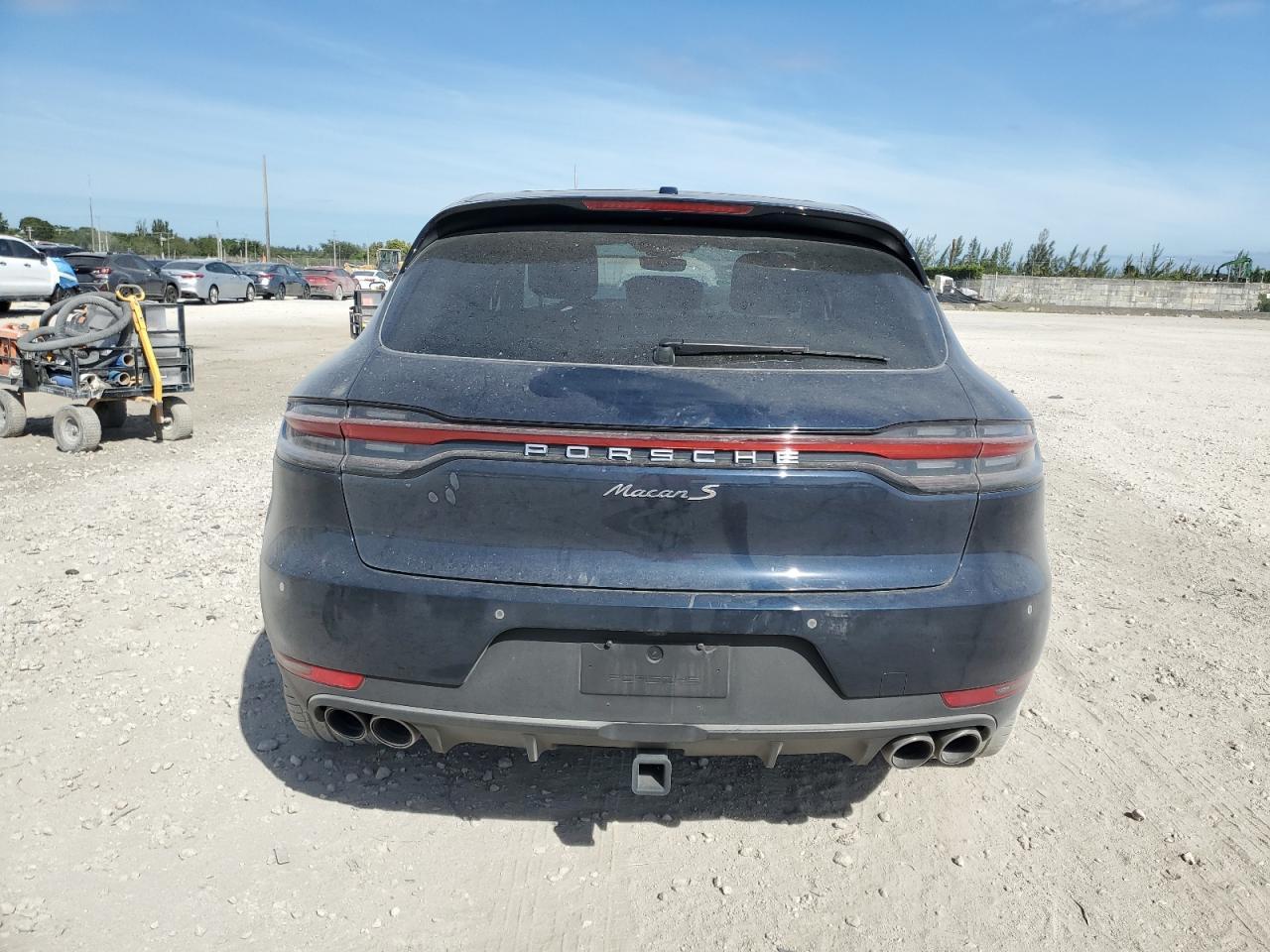 2019 PORSCHE Macan