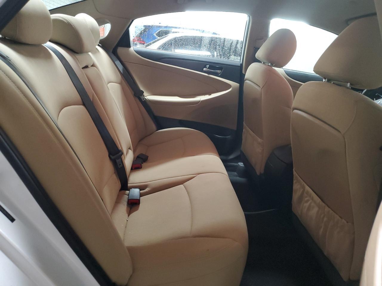 2013 HYUNDAI SONATA