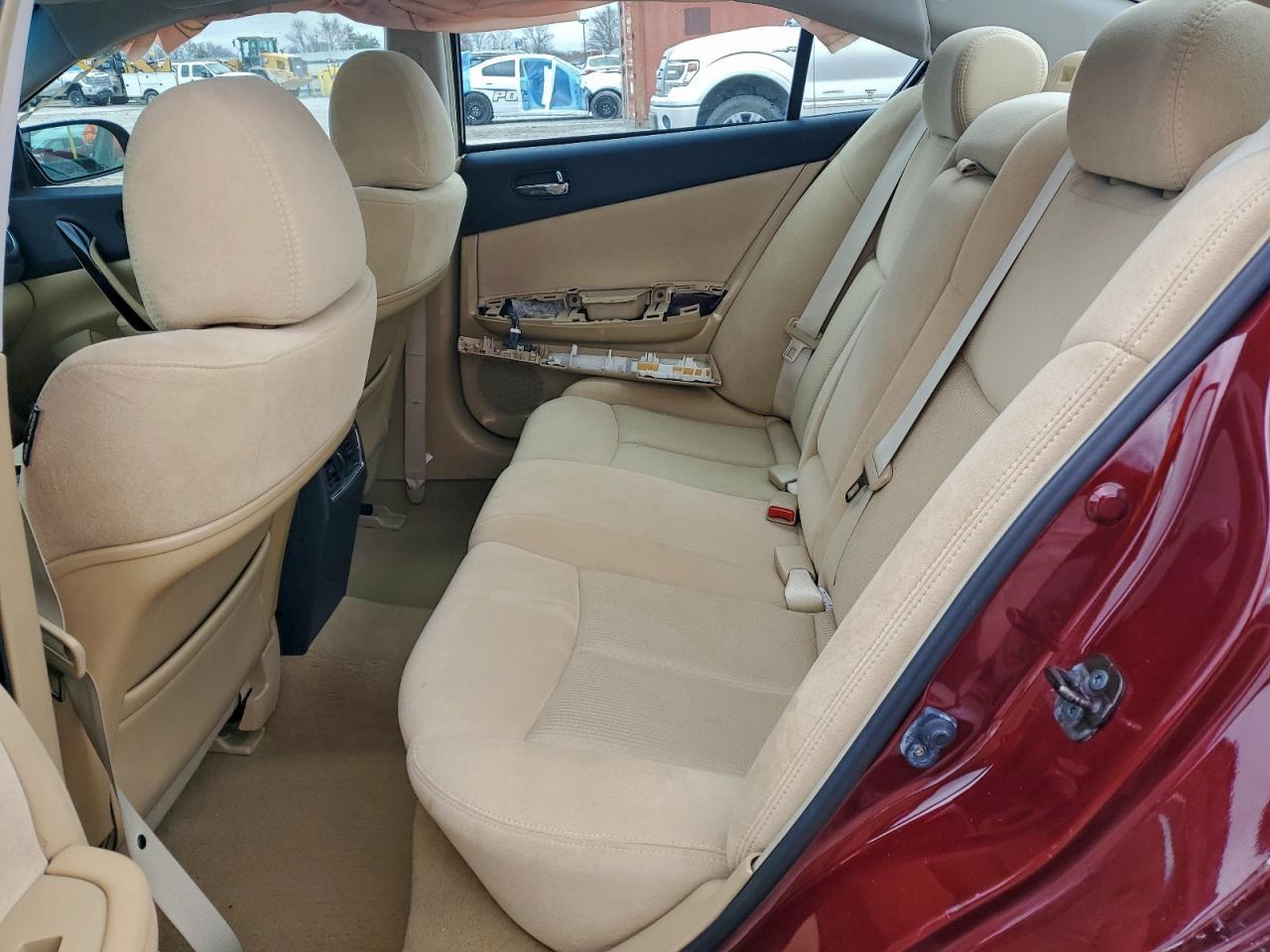 2010 NISSAN Maxima